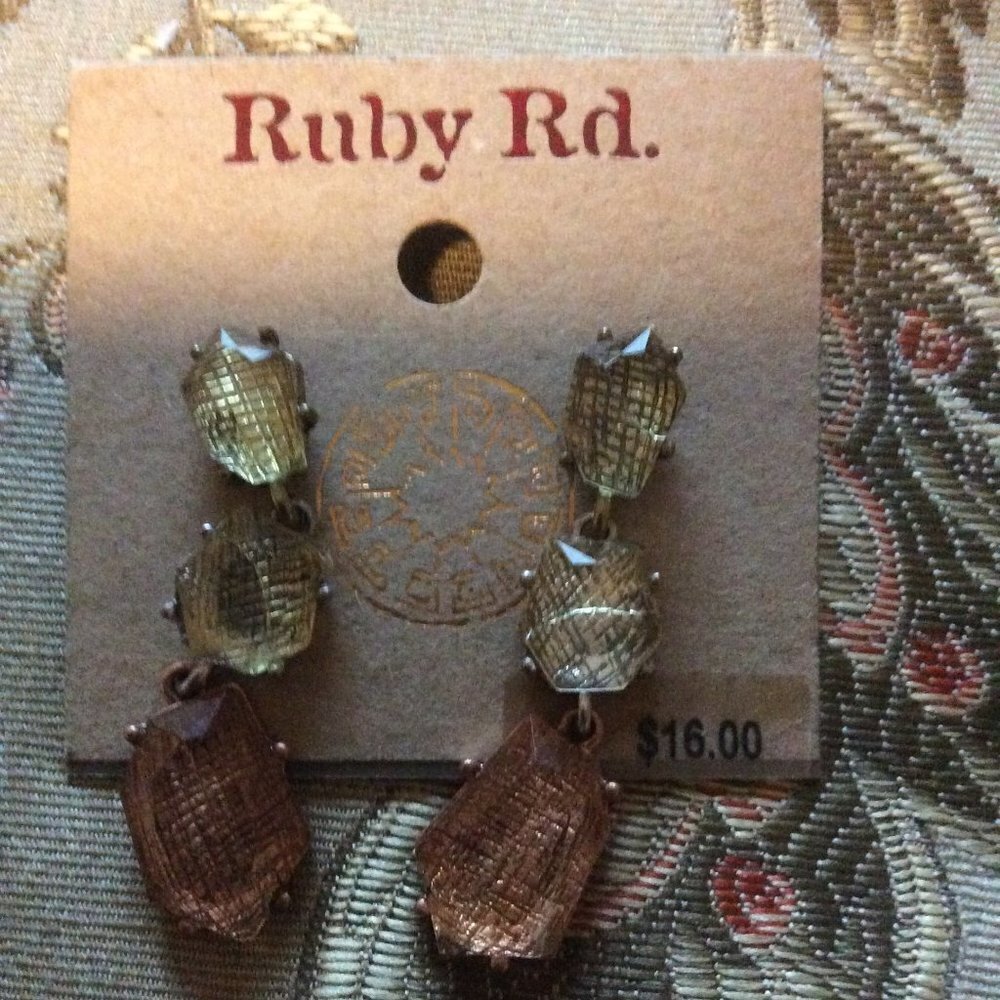 Ladies Earring & Bracelet